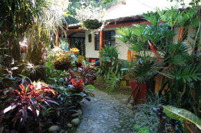 Отель Sierra San Juan - Ecolodge  Бонда